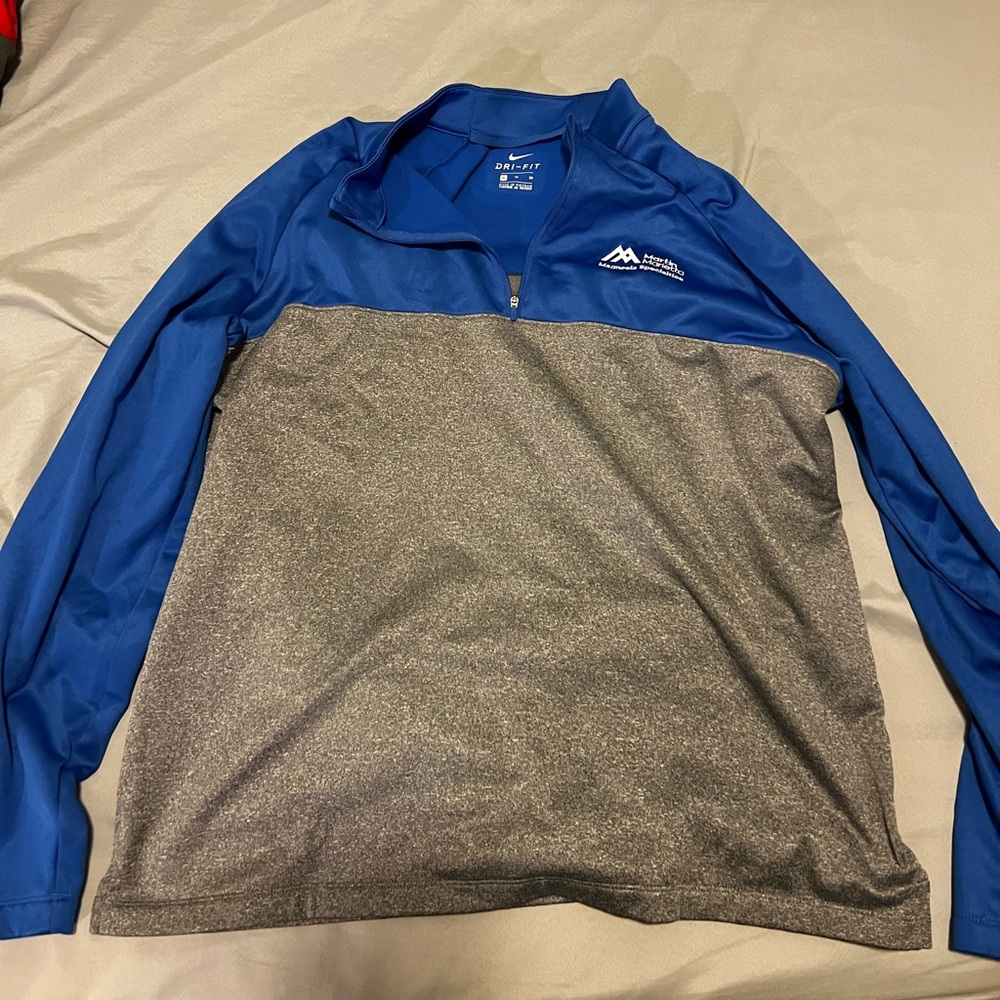 Nike Quarter Zip